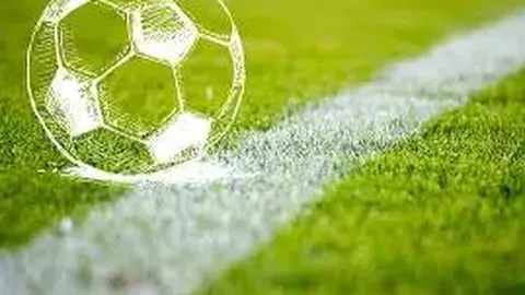 丁俊晖英锦赛显神威，两杆破百轻松闯入正赛