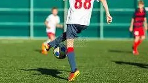 “33岁迪丽热巴被曝生病，原创女神提醒年轻女星健康可贵”